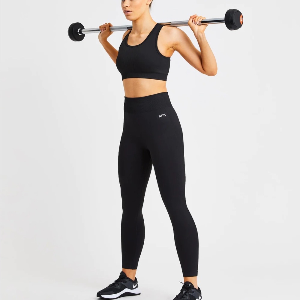 AYBL Pulse Seamless Leggings in black. New without tags. XS